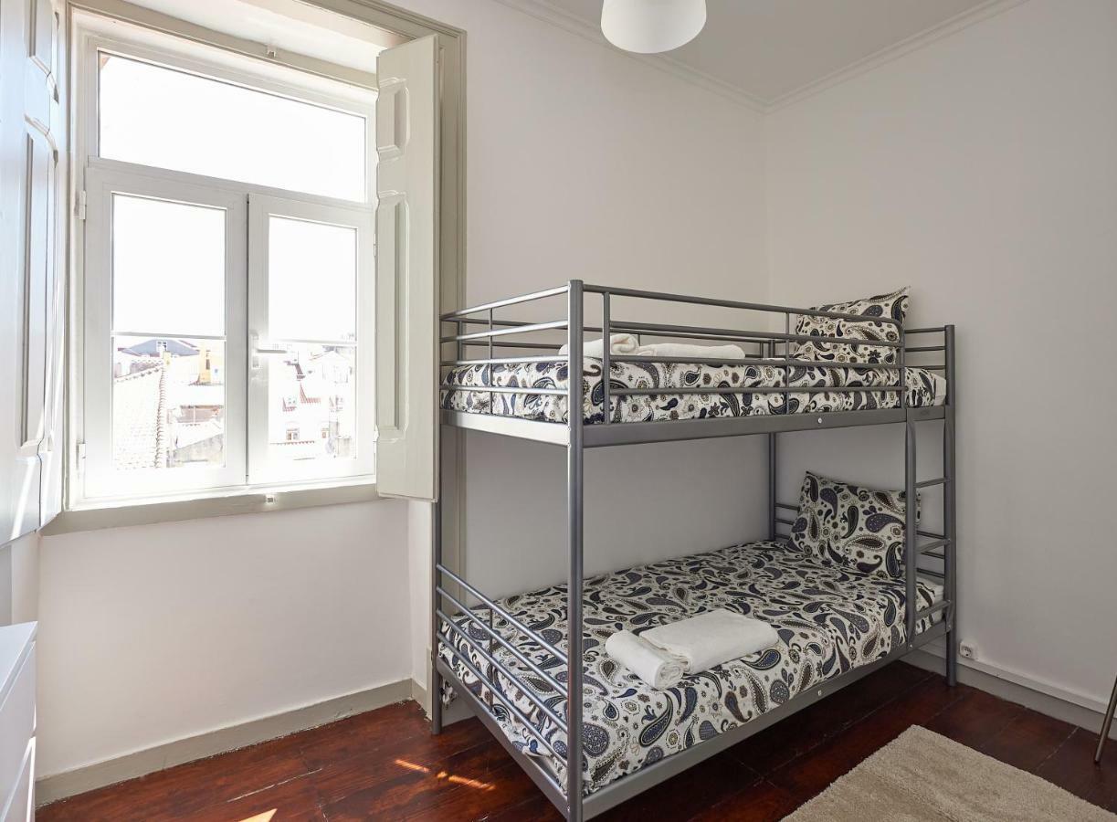 Love Inn Bairro Alto Lissabon Buitenkant foto